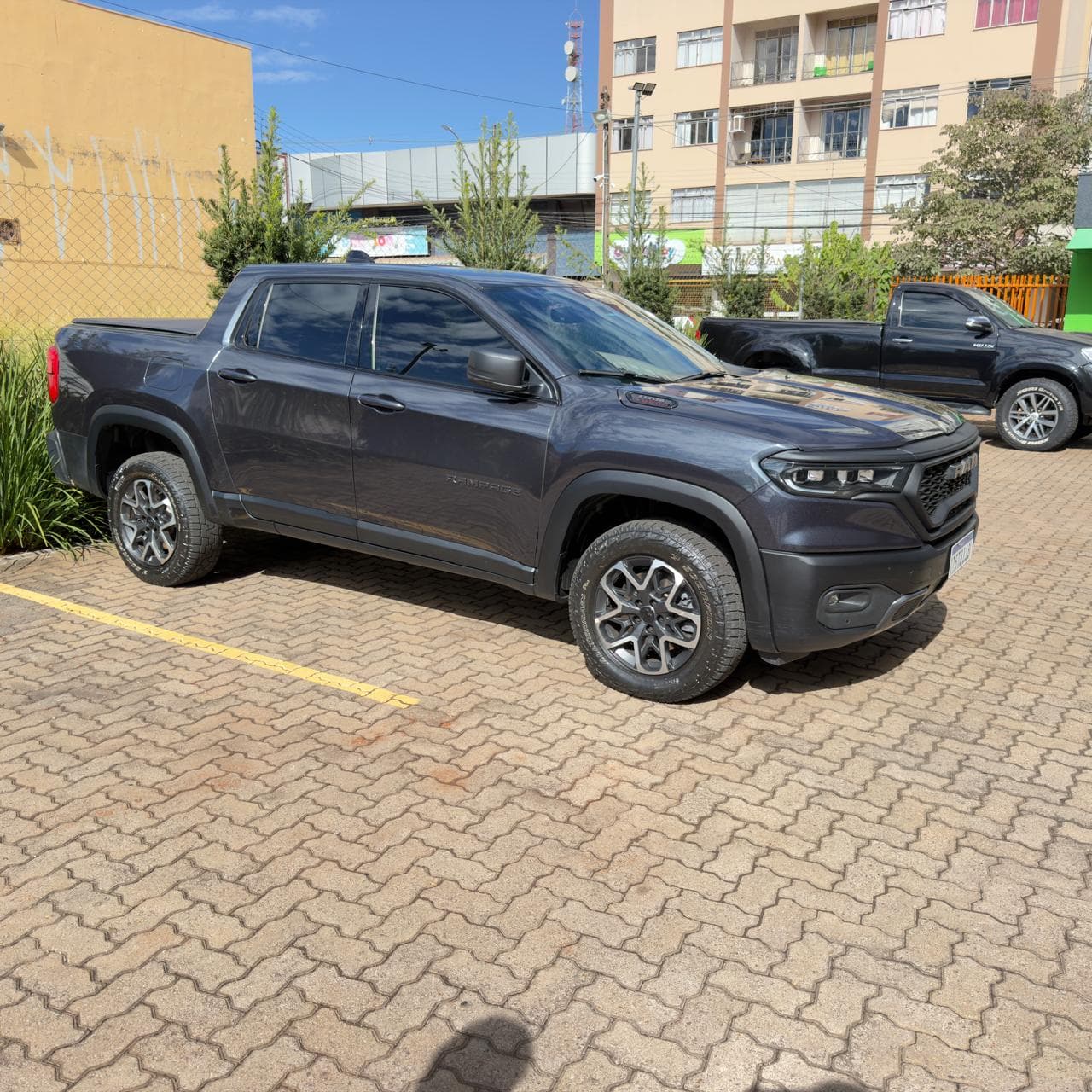RAM Rampage Rebel 2.2 Diesel — 4x4 integral, som Harman Kardon
